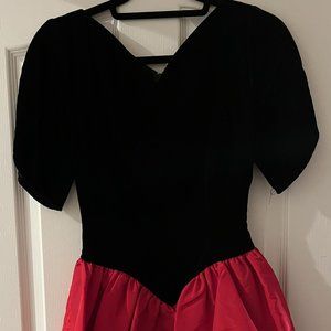 Vintage Gunne Sax by Jessica McClintock Black Velvet/Red taffeta